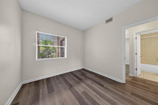 641 Cypress Lake Blvd E18, Pompano Beach, FL 33064