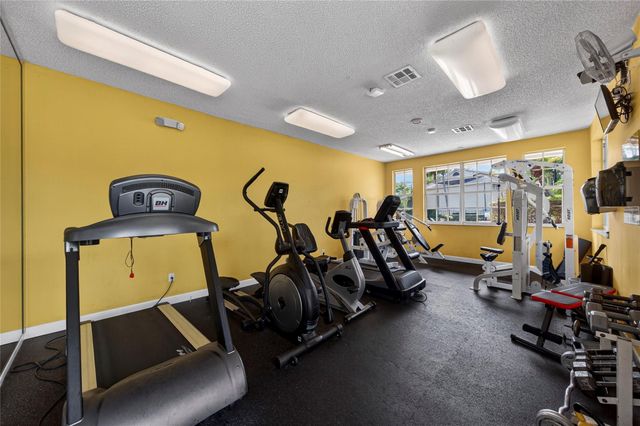 641 Cypress Lake Blvd E18, Pompano Beach, FL 33064