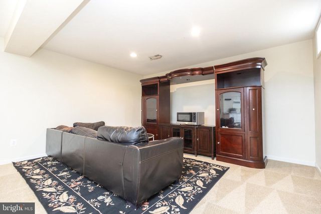 56 NUGENT DR, Stafford, VA 22554