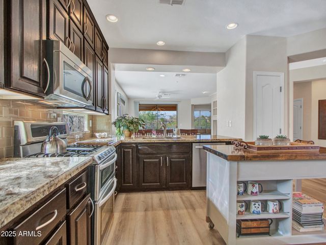 41322 N CLEAR CROSSING Court, Anthem, AZ 85086