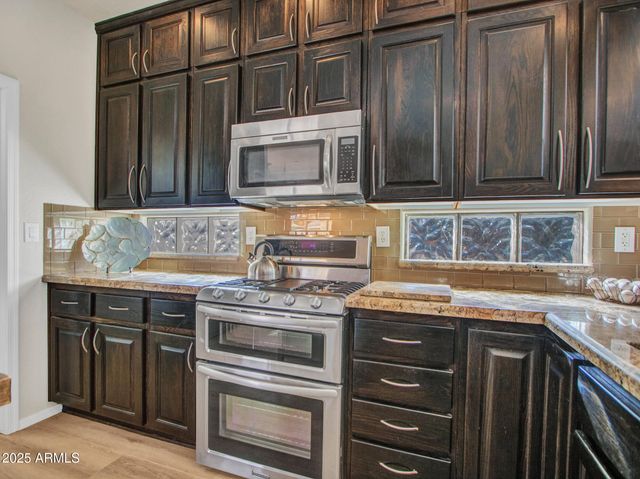 41322 N CLEAR CROSSING Court, Anthem, AZ 85086