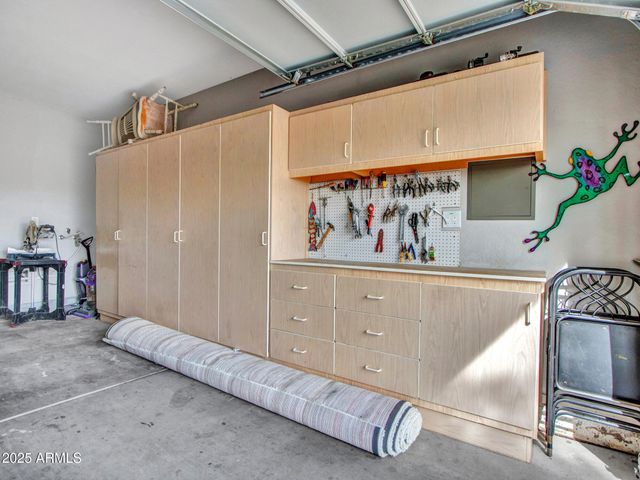 41322 N CLEAR CROSSING Court, Anthem, AZ 85086