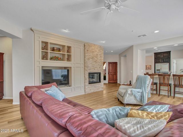 41322 N CLEAR CROSSING Court, Anthem, AZ 85086