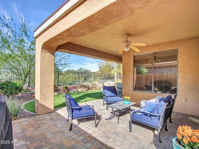 41322 N CLEAR CROSSING Court, Anthem, AZ 85086