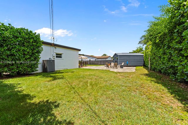 112 NE 17th Street, Homestead, FL 33030