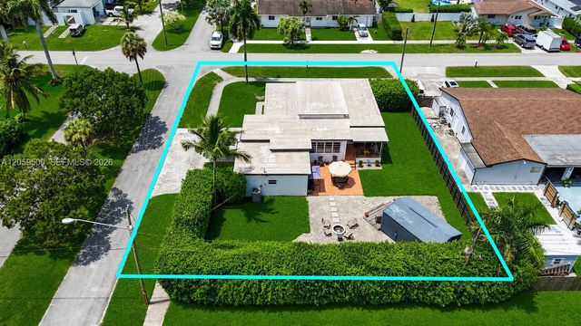 112 NE 17th Street, Homestead, FL 33030