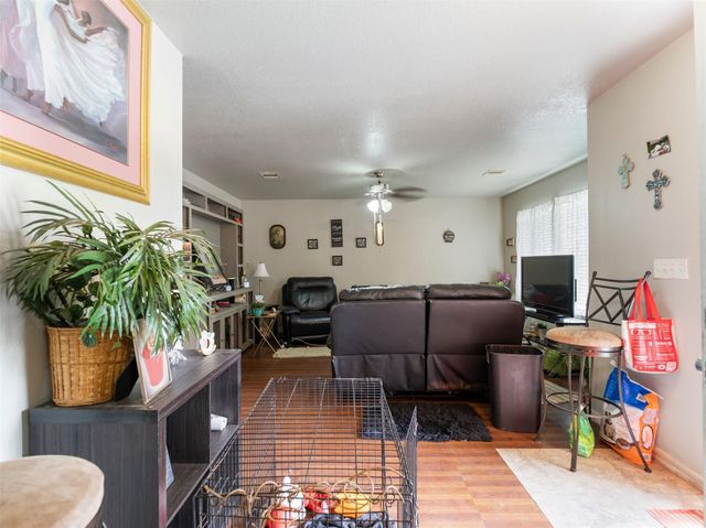 3004 Avenue D, Bay City, TX 77414