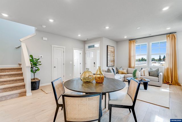 3685 SE 83rd Av, Hillsboro, OR 97123