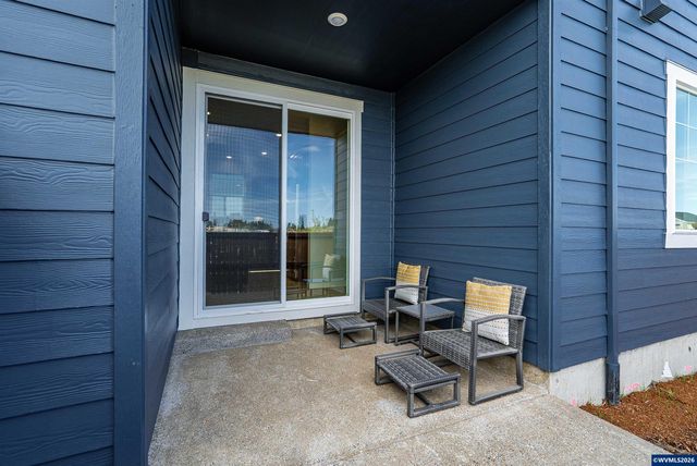 3685 SE 83rd Av, Hillsboro, OR 97123