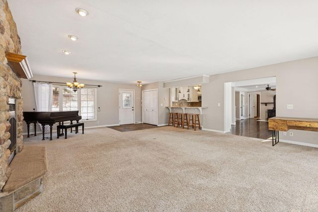 2024 Crosby Road, Wayzata, MN 55391