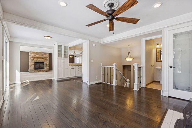 2024 Crosby Road, Wayzata, MN 55391