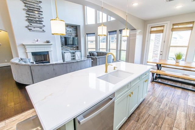 9723 Lauren Briar Lane, Humble, TX 77396