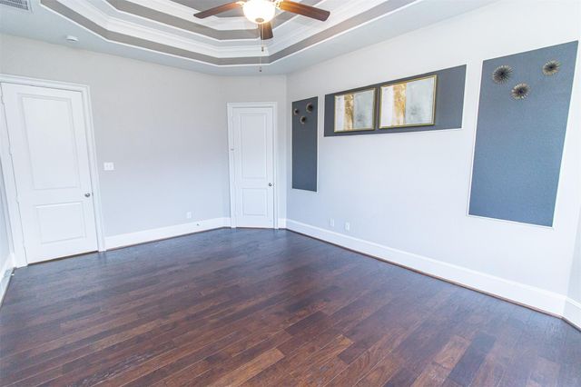 9723 Lauren Briar Lane, Humble, TX 77396