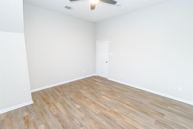 9723 Lauren Briar Lane, Humble, TX 77396