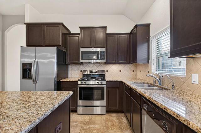 7471 Durango Creek Drive, Magnolia, TX 77354