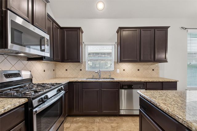 7471 Durango Creek Drive, Magnolia, TX 77354