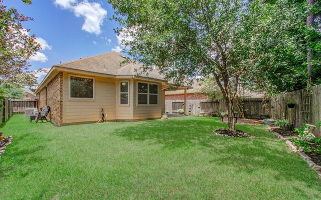 7471 Durango Creek Drive, Magnolia, TX 77354