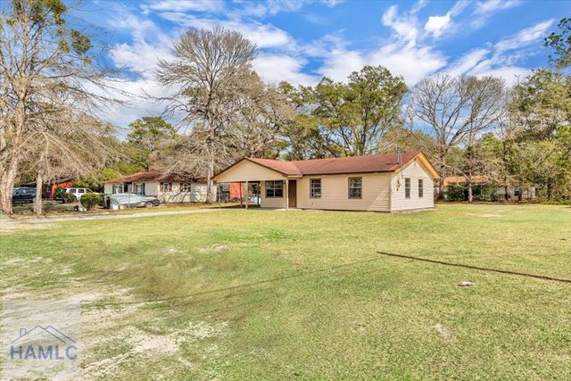 1108 Mary Ann Drive, Hinesville, GA 31313