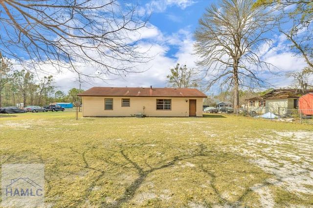 1108 Mary Ann Drive, Hinesville, GA 31313