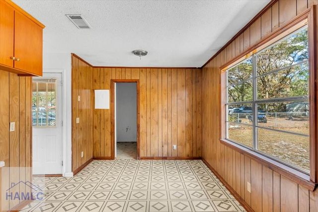 1108 Mary Ann Drive, Hinesville, GA 31313