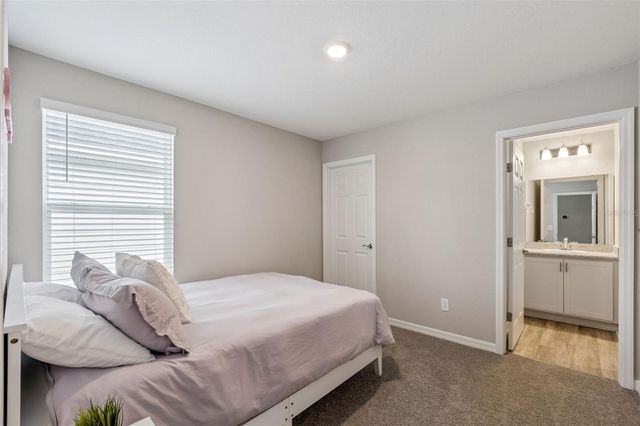 469 SILVERBELL TRAIL, St Cloud, FL 34771