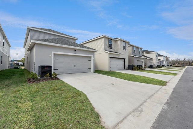 469 SILVERBELL TRAIL, St Cloud, FL 34771