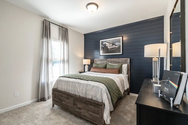 613 Nightengale Ridge Dr, Columbia, TN 38401