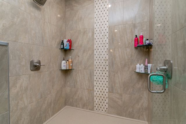 11033 E TIMMONS RD, Centralia, MO 65255