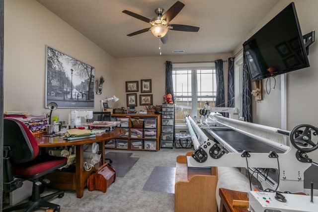 11033 E TIMMONS RD, Centralia, MO 65255