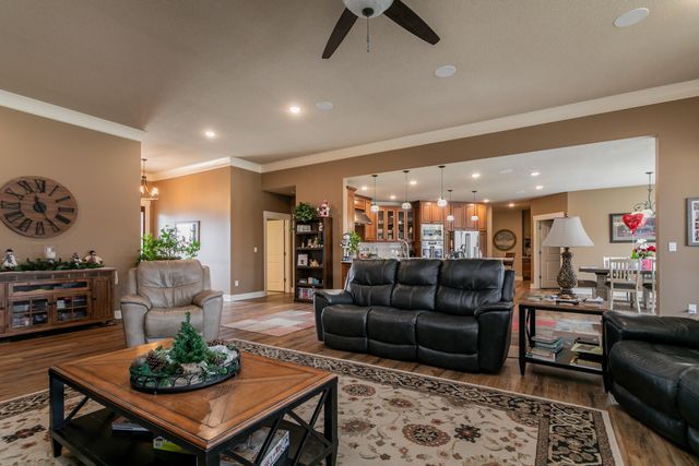 11033 E TIMMONS RD, Centralia, MO 65255