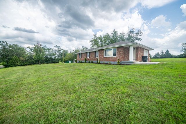 910 E ST. EUNICE RD, Fulton, MO 65251