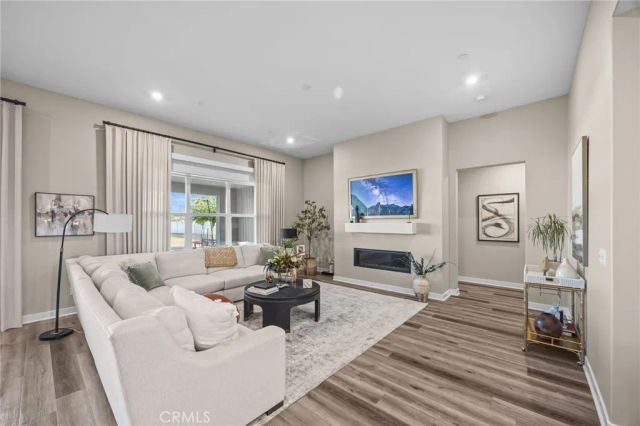 16369 Mariposa Avenue, Riverside, CA 92504