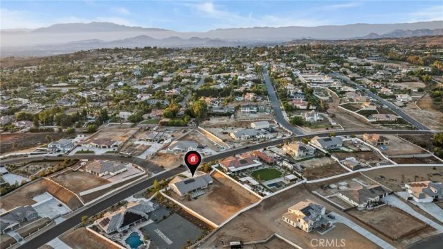 16369 Mariposa Avenue, Riverside, CA 92504