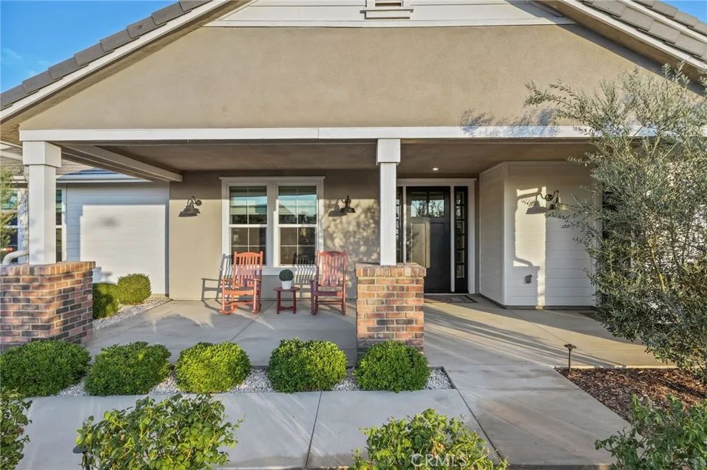 16369 Mariposa Avenue, Riverside, CA 92504