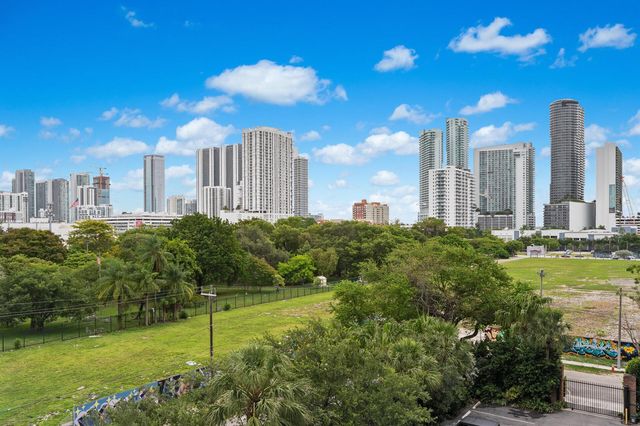 1749 NE Miami Court 405, Miami, FL 33132