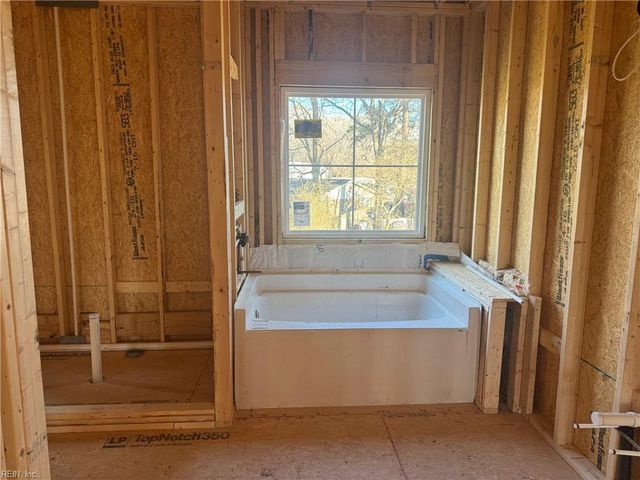 520 W Plantation RD, Virginia Beach, VA 23451