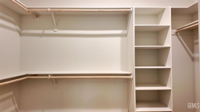 7402 Cryosphere Street, Bakersfield, CA 93311