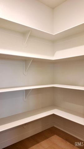 7402 Cryosphere Street, Bakersfield, CA 93311