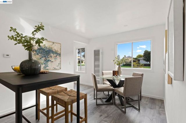 1815 Second Street, Alameda, CA 94501