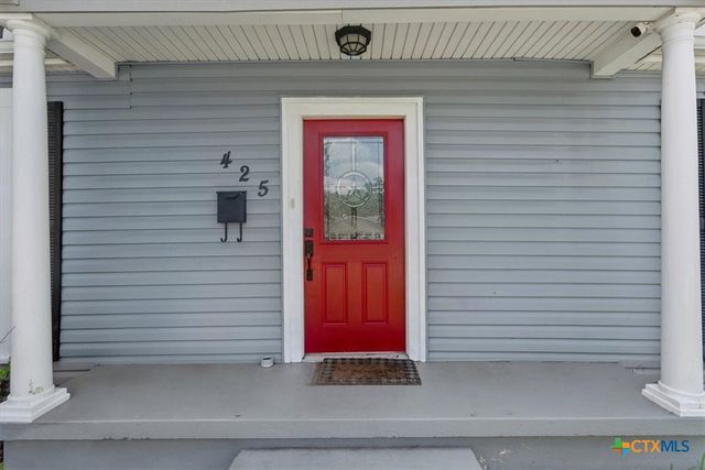 425 E 13th Avenue, Belton, TX 76513