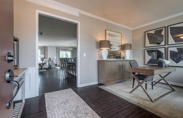 3277 Holiday Ln, Columbia, TN 38401