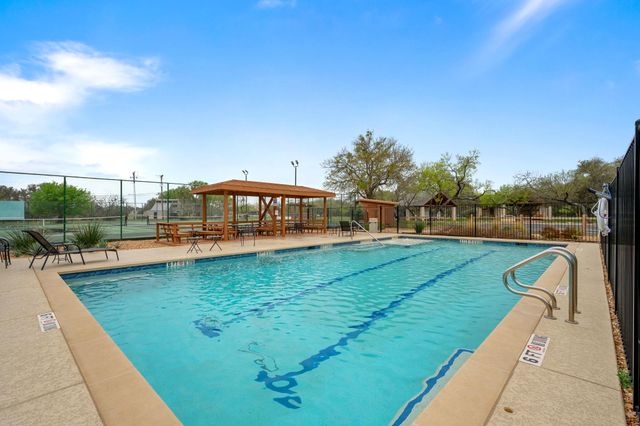 403 Coventry RD, Spicewood, TX 78669