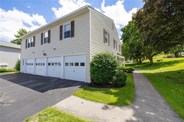 3 Eagle Lane, Perinton, NY 14450