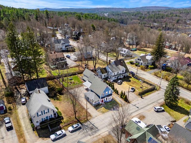 11 Pine Street, Franklin, NH 03235