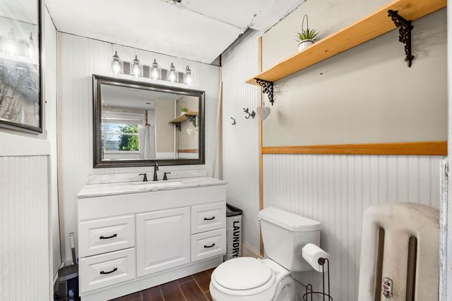 11 Pine Street, Franklin, NH 03235
