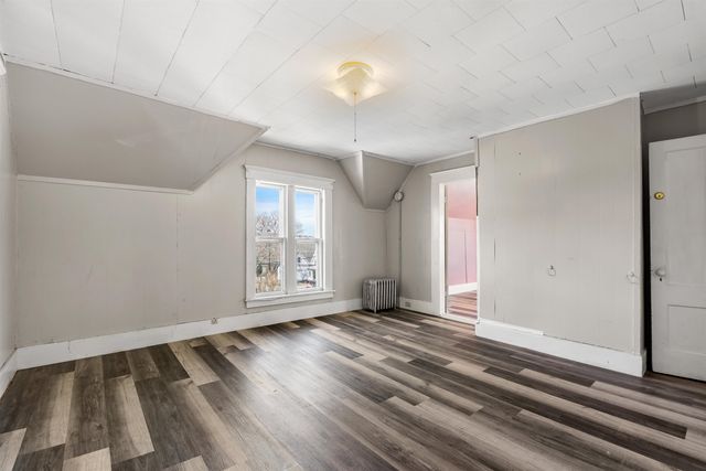 11 Pine Street, Franklin, NH 03235