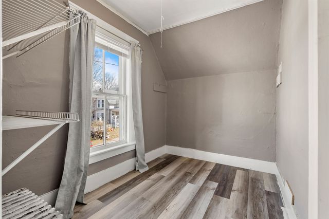 11 Pine Street, Franklin, NH 03235