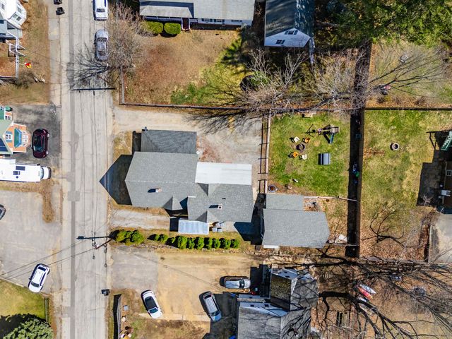 11 Pine Street, Franklin, NH 03235