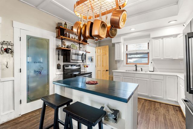 11 Pine Street, Franklin, NH 03235