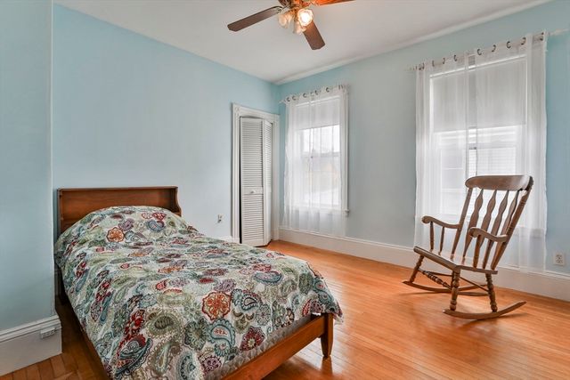 24 Austin St, Milton, MA 02186